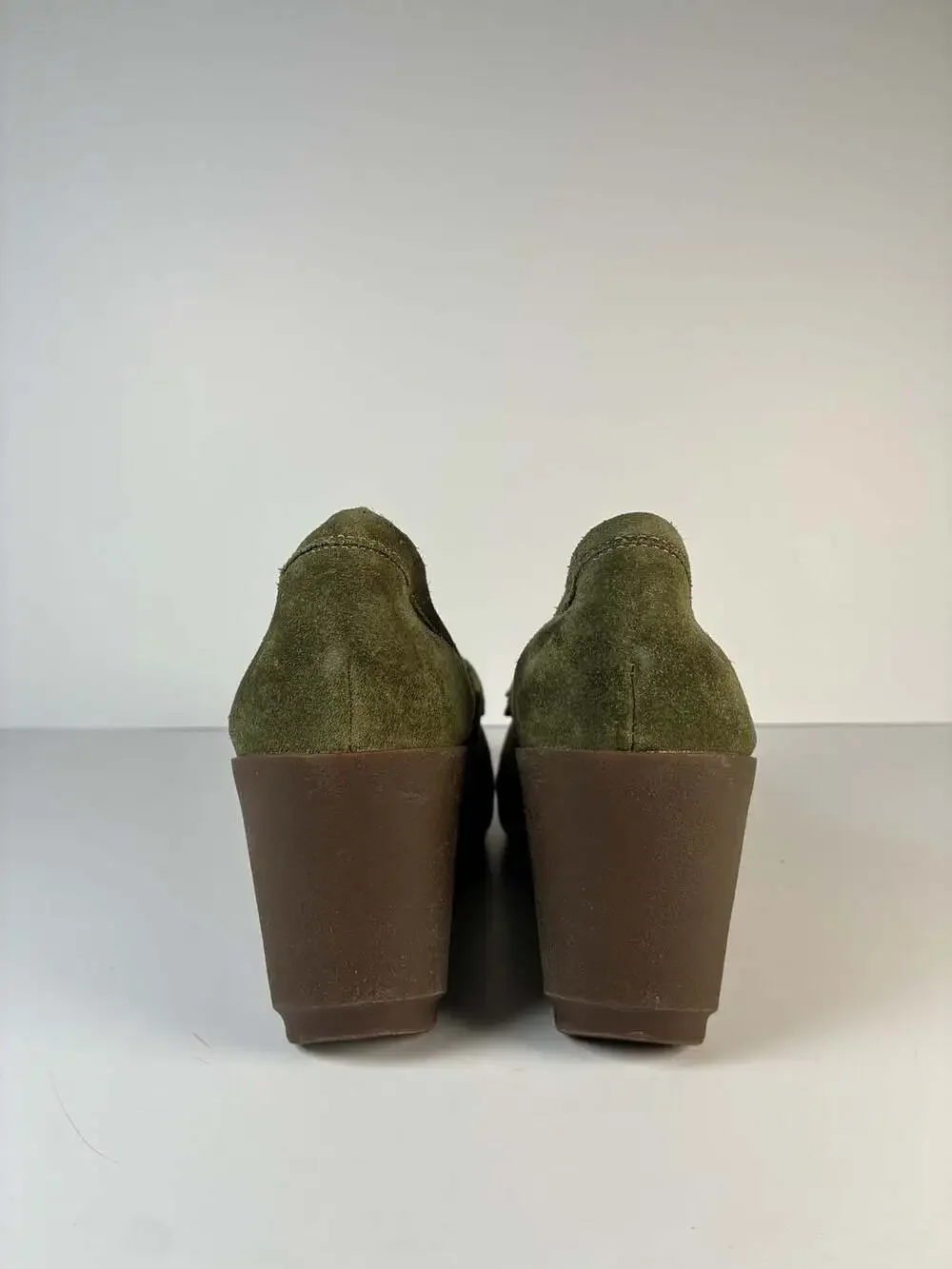 Steve Madden Olive Green Suede Fringed Wedge Loafer Pumps